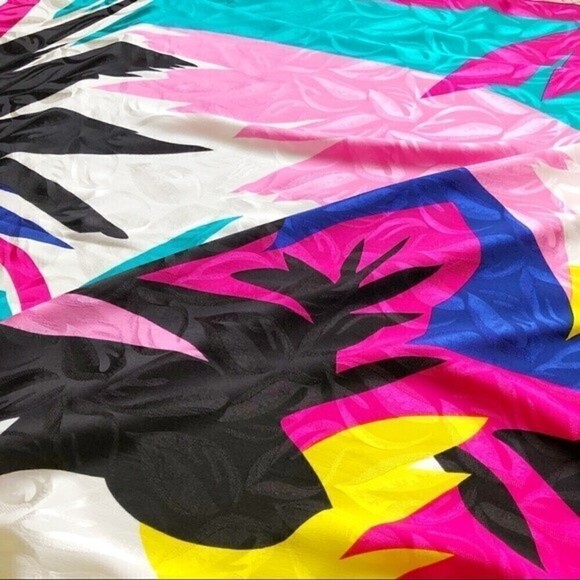 Vintage 80s Leamond Dean Silk Scarf Abstract Palm Print 43 Square - Picture 6 of 11